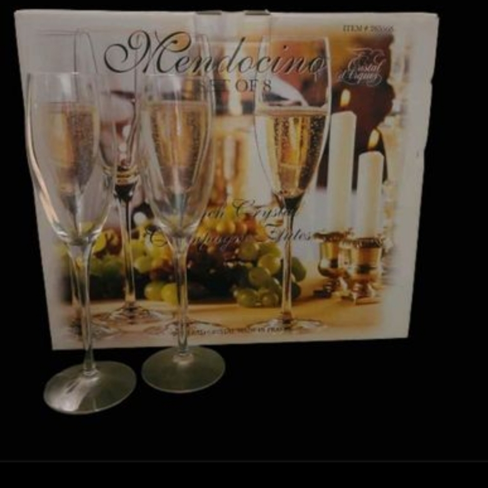 NEW Cristal d'Arques Mendocino French 24 Lead Crystal Champagne Flutes.